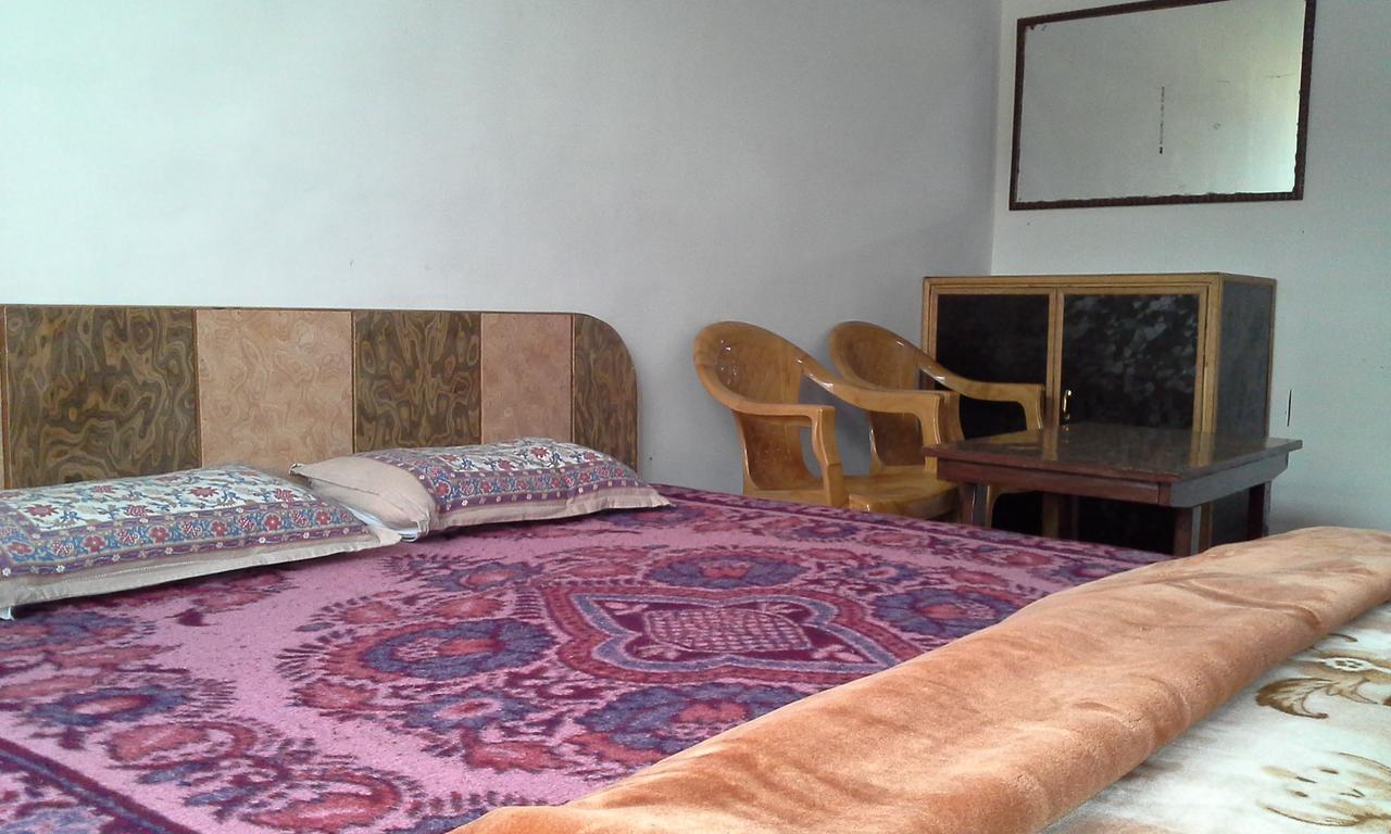 Howrah Guest House ศรีนาการ์ ภายนอก รูปภาพ